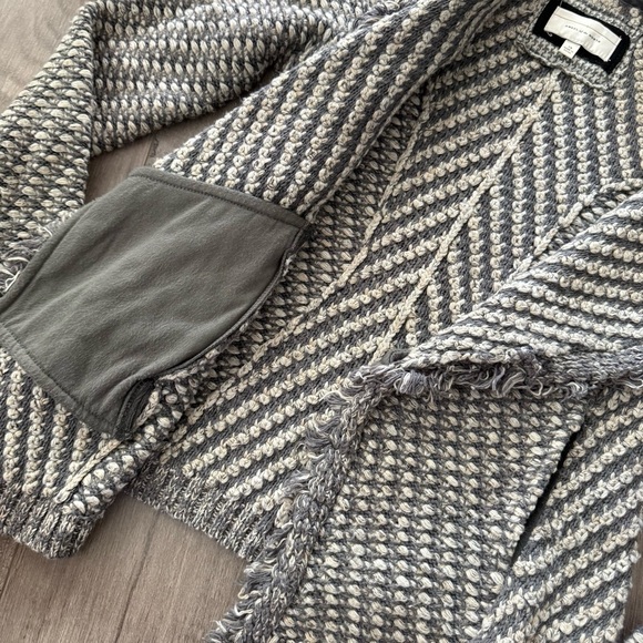 Anthropologie Angel of the North Grey Fringe Embroidered Cardigan - Picture 6 of 11